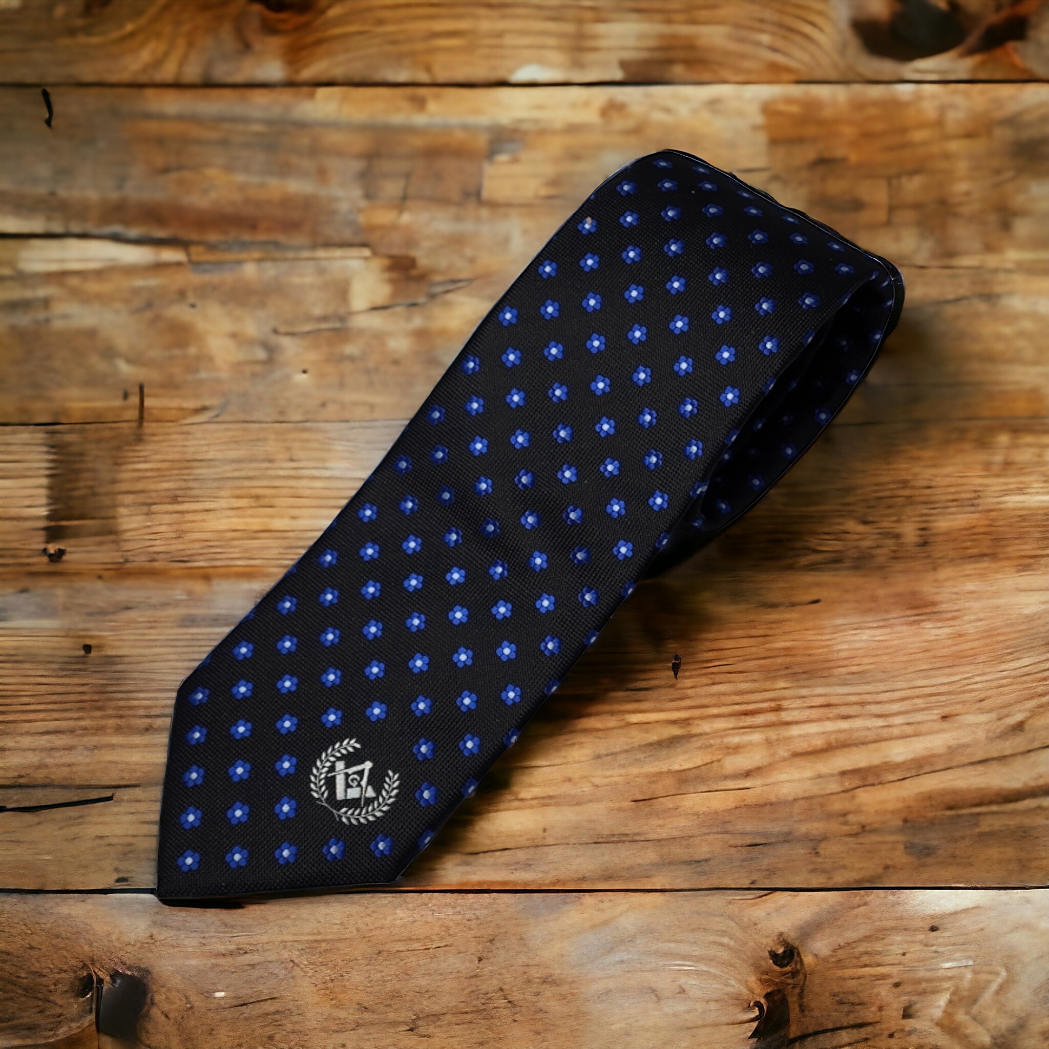 BLACK FORGET-ME-NOT TIE WITH WHITE MASONIC LOGO